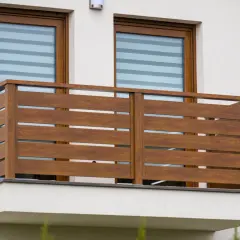Drewniane balustrady tarasowe i balkonowe - solidne i eleganckie