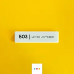 Biała tabliczka z napisem "503 Service Unavailable" na żółtym tle. Wygląda jak komunikat o błędzie.