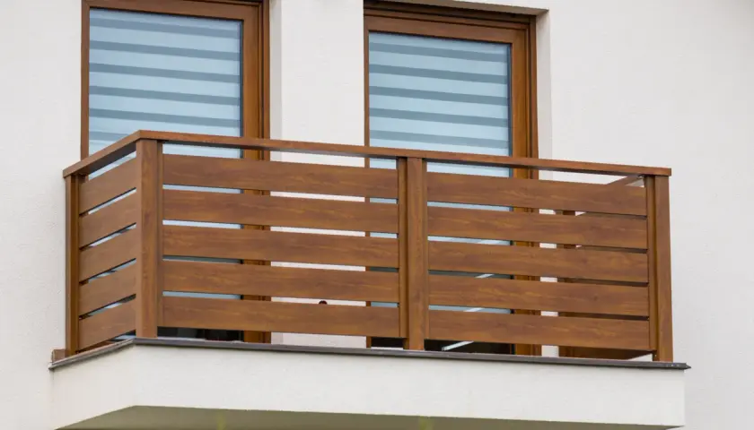Drewniane balustrady tarasowe i balkonowe - solidne i eleganckie