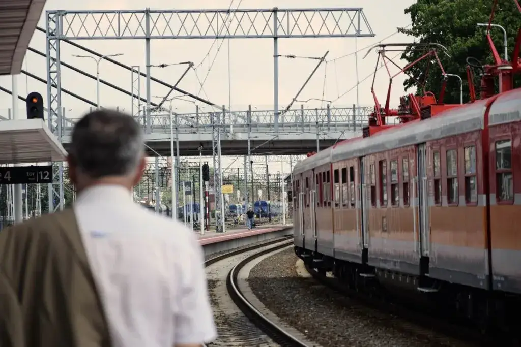 Zdjęcie PKP akcje pracownicze: Gdzie i jak sprzedać akcje pracownicze PKP?
